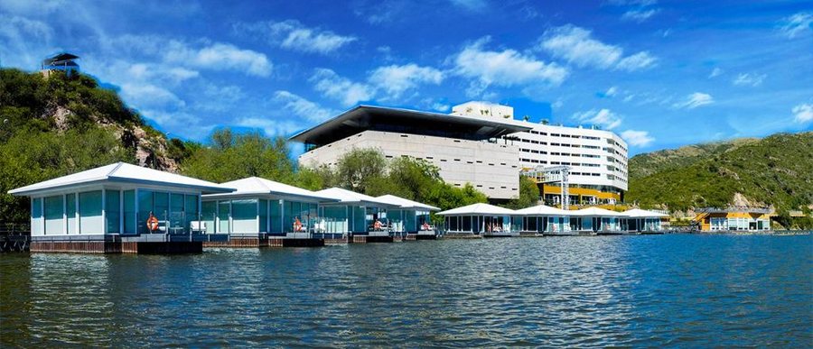 Hotel Potrero de los Funes junto al lago